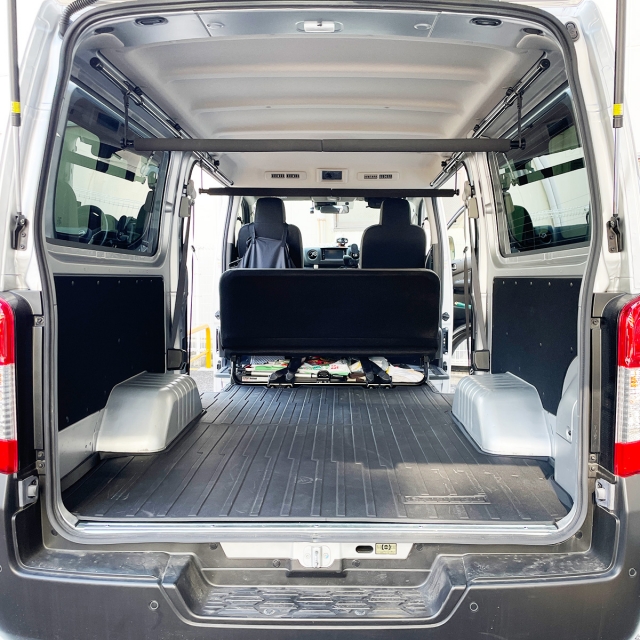 NV350 キャラバン DX サイドバー&スライドバー2本セット 車内キャリア