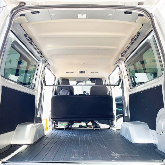 NV350キャラバン DX サイドバー(ショート)のみ 車載ラック